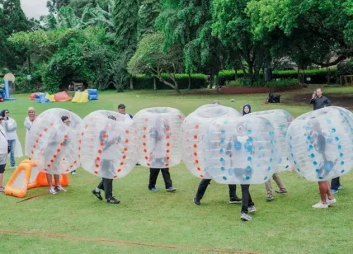Dijamin Ketawa Ngakak: Outbound Inflatable Games Balloon di Villa Bukit Hambalang Sentul