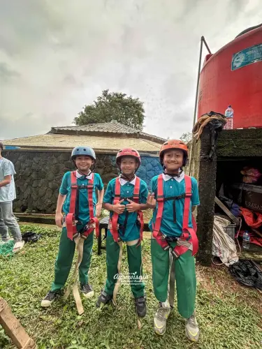 Agro Edukasi dan Outbound Villa Bukit Hambalang